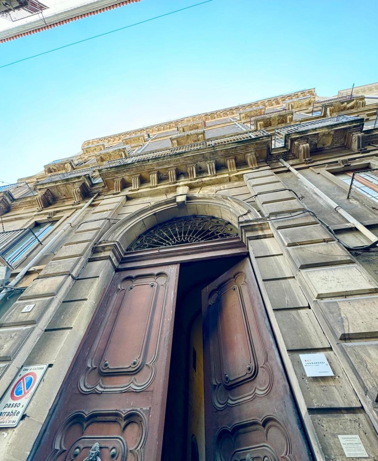 Duomo Leonardo31 Dimora Di Charme Apartment CTA Exterior photo